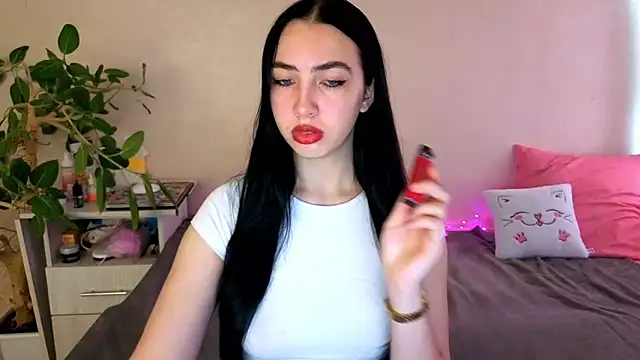 WildKittenX  online show from 05-30-26, 04:09