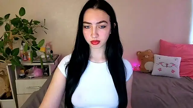 WildKittenX  online show from 05-31-26, 04:09