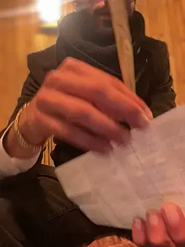 Snapshot of YJeromZCoxk chatting on 03-09-25, 10:08 YJeromZCoxk online show from 03-09-25, 10:08