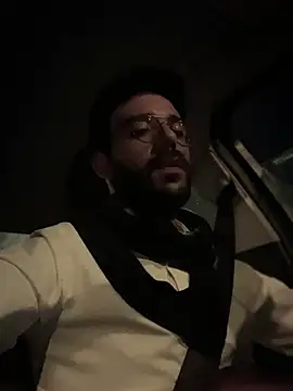 Snapshot of YJeromZCoxk chatting on 03-12-25, 05:17 YJeromZCoxk online show from 03-12-25, 05:17