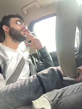 Snapshot of YJeromZCoxk chatting on 03-14-25, 07:37 YJeromZCoxk online show from 03-14-25, 07:37