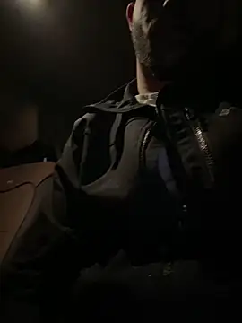 Snapshot of YJeromZCoxk chatting on 03-19-25, 12:26 YJeromZCoxk online show from 03-19-25, 12:26