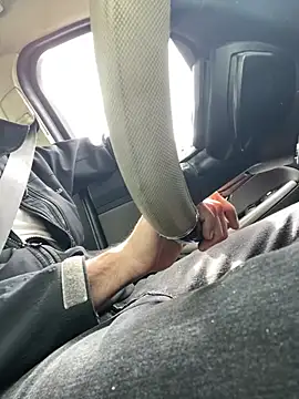 Snapshot of YJeromZCoxk chatting on 03-20-25, 12:00 YJeromZCoxk online show from 03-20-25, 12:00