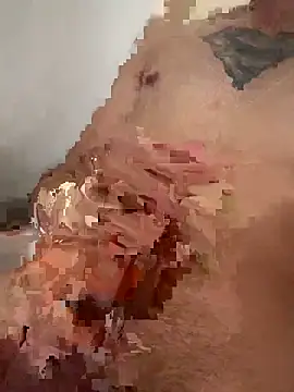 Snapshot of YJeromZCoxk chatting on 12-20-25, 05:58 YJeromZCoxk online show from 12-20-25, 05:58