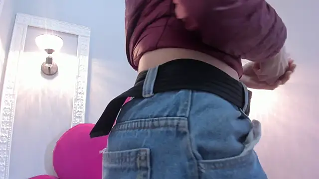 Bonniie 22 online show from 10-23-25, 02:05