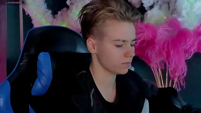 Jean Wilsons online show from 04-11-26, 11:14