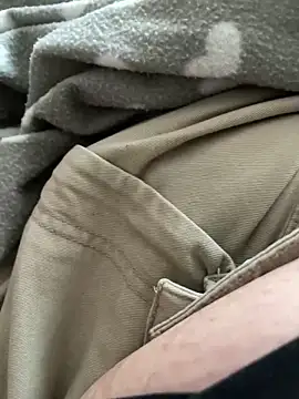 littletoy64 online show from 02-28-25, 04:10