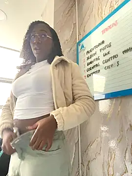 Qeen blackk online show from 10-14-25, 09:15