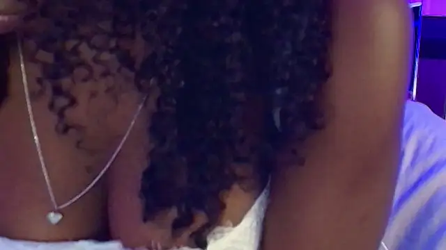 Qeen blackk online show from 10-25-25, 08:14