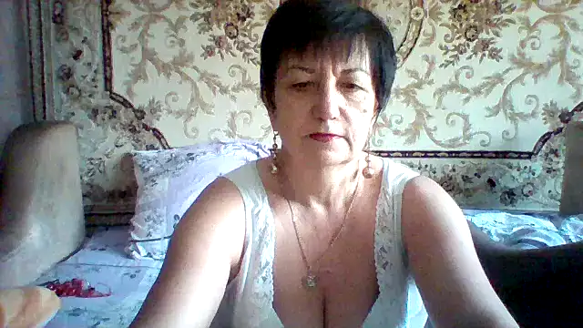 Snapshot of Lota5821 chatting on 03-04-25, 10:46 Lota5821 online show from 03-04-25, 10:46