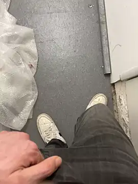 GreekDaddyNickOfficial online show from 03-15-25, 04:21