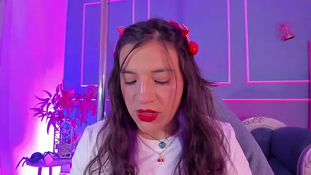 TaraTaylorr online show from 02-17-26, 03:25