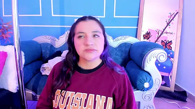 TaraTaylorr online show from 04-08-26, 03:06