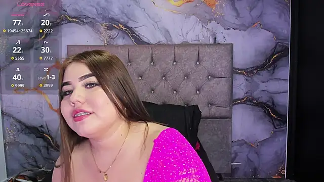 MadissonLee   online show from 11-25-25, 07:14