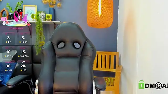 yessila parker online show from 03-22-26, 09:23