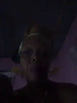 Ladyzee25 online show from 11-17-25, 08:20