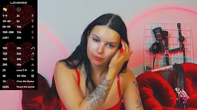 Miss Vic online show from 10-08-25, 05:10