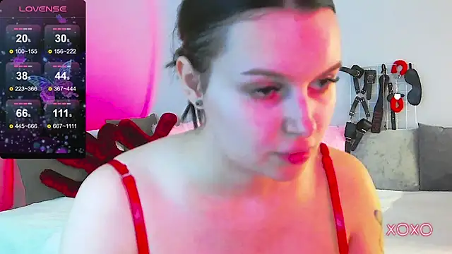Snapshot of Miss_Vic chatting on 05-07-26, 07:19 Miss Vic online show from 05-07-26, 07:19