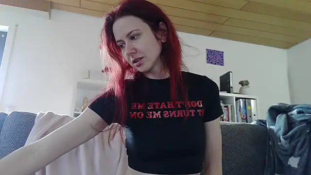 SweetSeraphine online show from 09-14-25, 09:30