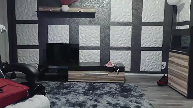 SweetSeraphine online show from 11-17-25, 07:03