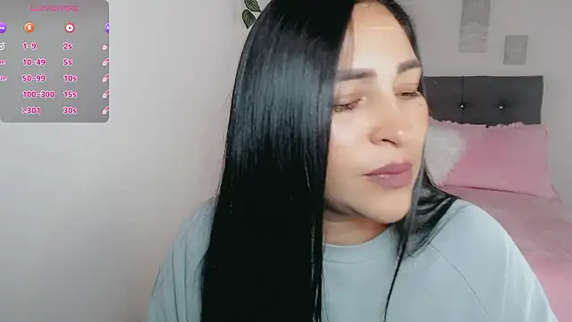 luna lgomez  online show from 03-09-26, 12:09