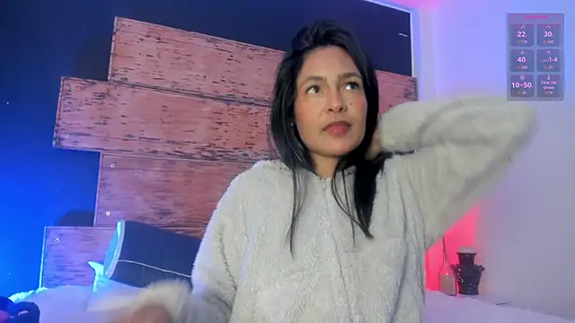 Snapshot of Fernanda_liie_ chatting on 05-26-26, 12:23 Fernanda liie online show from 05-26-26, 12:23