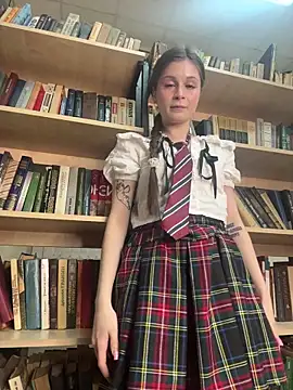 Snapshot of melicious_ chatting on 12-21-25, 05:58 melicious online show from 12-21-25, 05:58