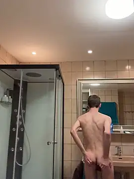 xy monkeyBigCock online show from 03-17-25, 11:54