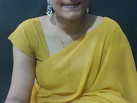 Snapshot of sugandha_bhabhi chatting on 06-24-26, 04:50 sugandha bhabhi online show from 06-24-26, 04:50