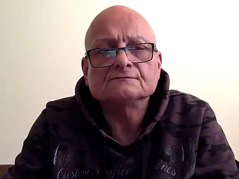 Snapshot of DryGuest3 chatting on 03-08-26, 01:59 DryGuest3 online show from 03-08-26, 01:59