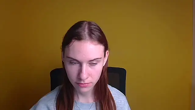 Fiona Night online show from 03-04-25, 03:26