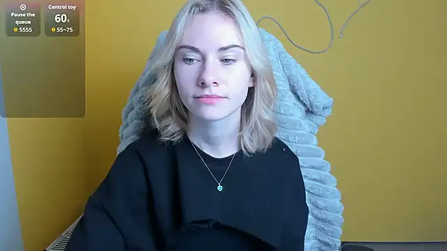 Fiona Night online show from 11-19-25, 06:02