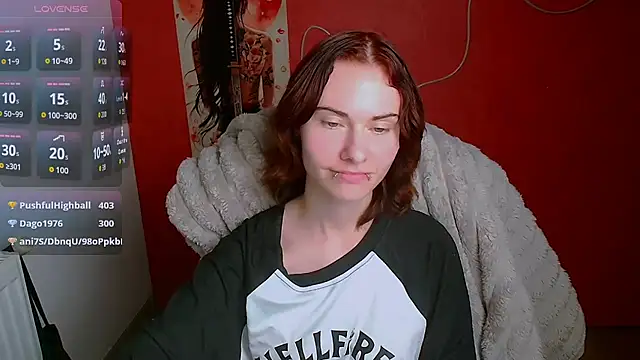 Snapshot of Fiona_Night chatting on 07-28-26, 12:48 Fiona Night online show from 07-28-26, 12:48