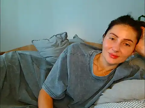 Snapshot of Irina9793 chatting on 05-20-26, 09:37 Irina9793 online show from 05-20-26, 09:37