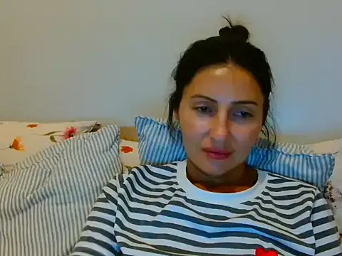 Irina9793 online show from 08-07-26, 05:48