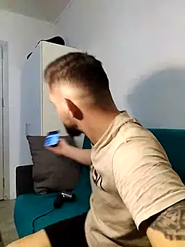 Snapshot of iurinicola chatting on 02-10-26, 10:25 iurinicola online show from 02-10-26, 10:25