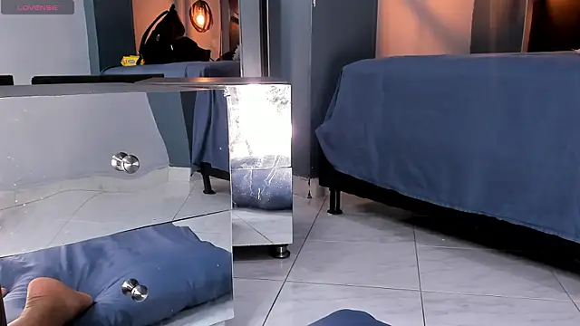 Melissa 23  online show from 09-21-25, 12:18