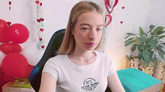 Snapshot of hannah_026 chatting on 09-26-25, 11:58 hannah 026 online show from 09-26-25, 11:58