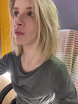 Snapshot of amorearte_m chatting on 03-01-25, 12:50 amorearte m online show from 03-01-25, 12:50