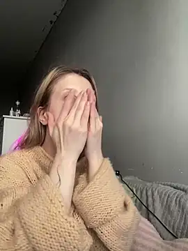 Snapshot of amorearte_m chatting on 03-04-25, 01:06 amorearte m online show from 03-04-25, 01:06