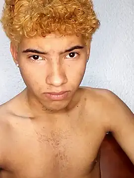 Snapshot of John_los666_hot chatting on 03-11-25, 05:35 John los666 hot online show from 03-11-25, 05:35