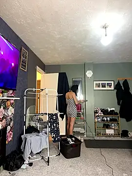 Snapshot of lex-llexiiii27 chatting on 01-11-26, 01:27 lex-llexiiii27 online show from 01-11-26, 01:27