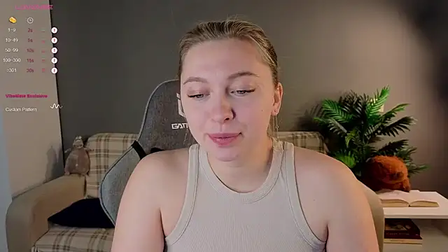 christie luv online show from 02-10-26, 11:25