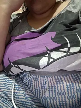 Snapshot of parejade225@xh chatting on 03-04-25, 06:07 parejade225xh online show from 03-04-25, 06:07