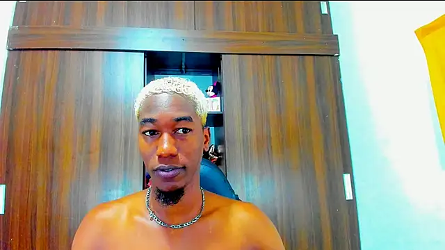 Dreamastercum  online show from 11-03-25, 10:10