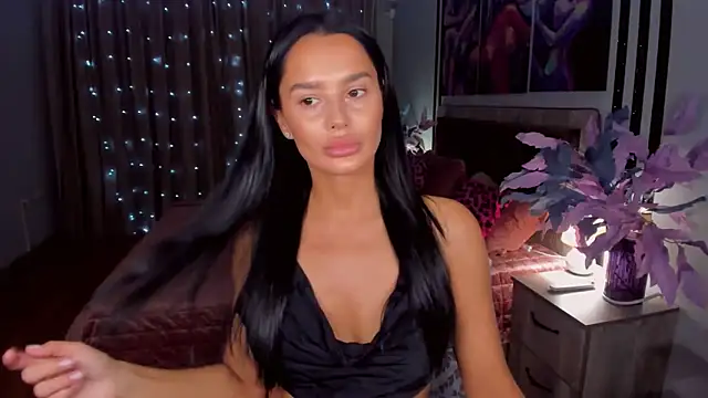 DanaSincere online show from 11-27-25, 03:41