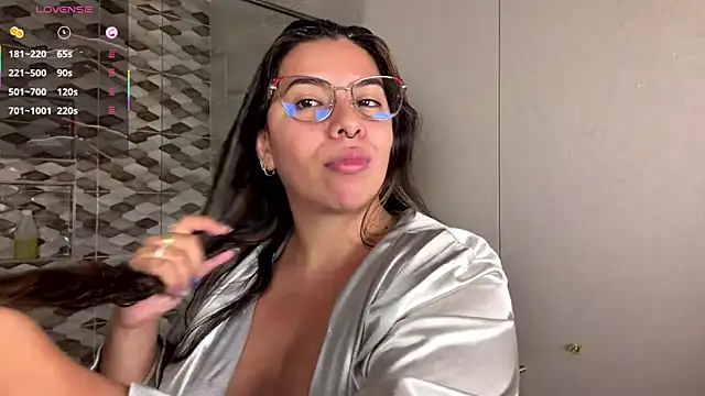 emilyy cooperr online show from 04-22-26, 12:50