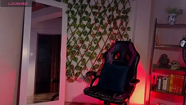 demimoore222 online show from 03-08-25, 05:07