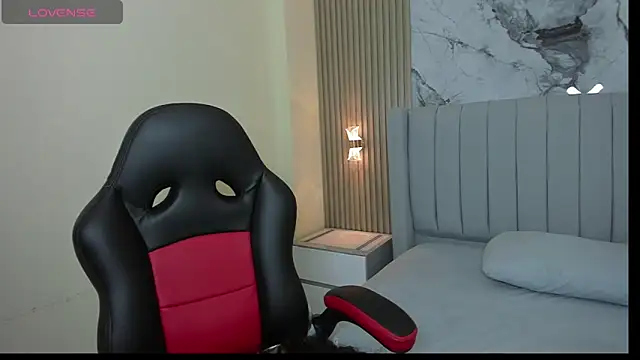 AGATHASMITH5 online show from 03-12-25, 02:52