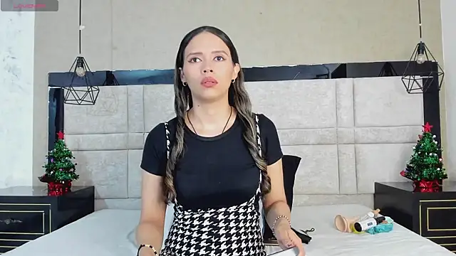 LiliJensen online show from 11-27-25, 07:27